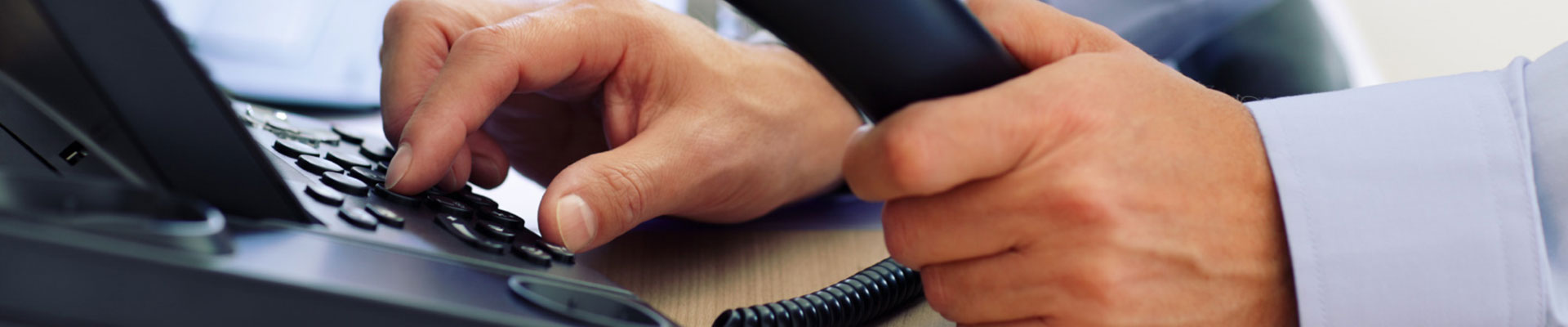 ຕິດຕໍ່ພວກເຮົາ